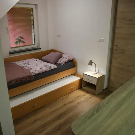 Alana * Podvelka